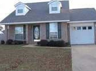 8237 Magnolia Village Dr N, Mobile, AL 36695