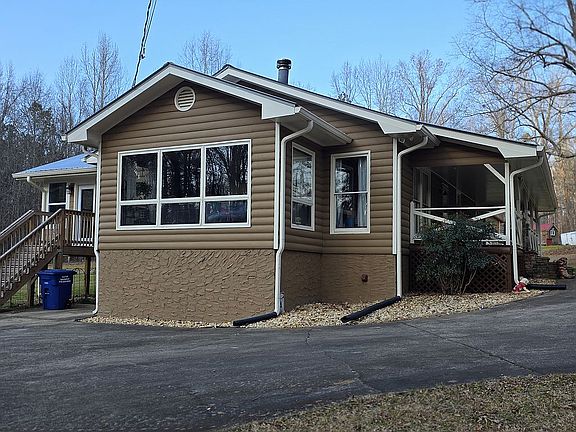 4th image of 403 N Stringer Rd