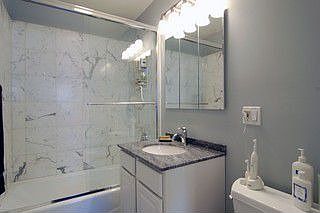 3rd image of 5109 N Kenmore Ave APT 2W