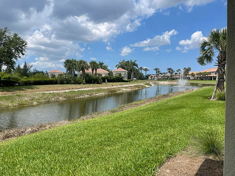 1534 Lake Jessup Cir — Photo 10
