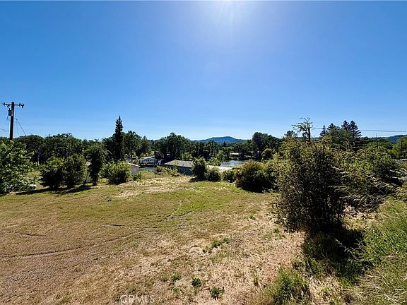 2nd image of 16395 Dam Rd
