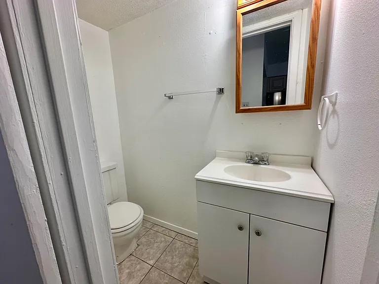 3017 Independence St — Photo 4