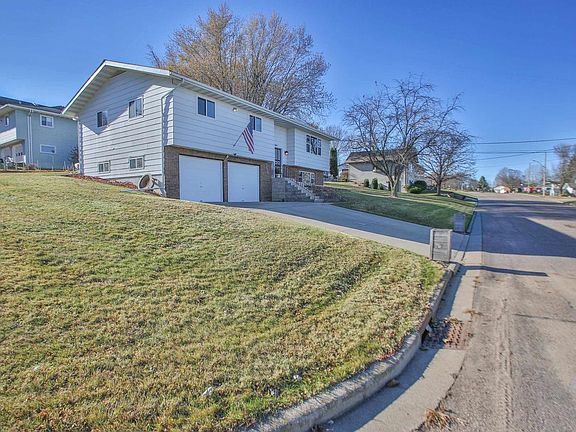 5th image of 1005 5TH STREET