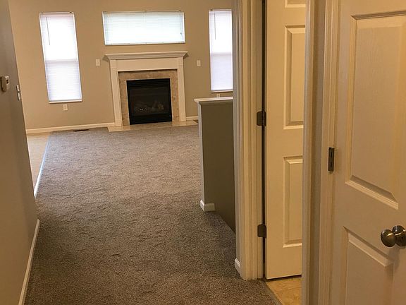 5th image of 314 Jillian Dr