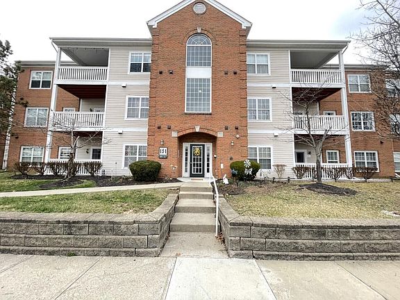 3rd image of 151 Saddlebrook Ln Unit 493