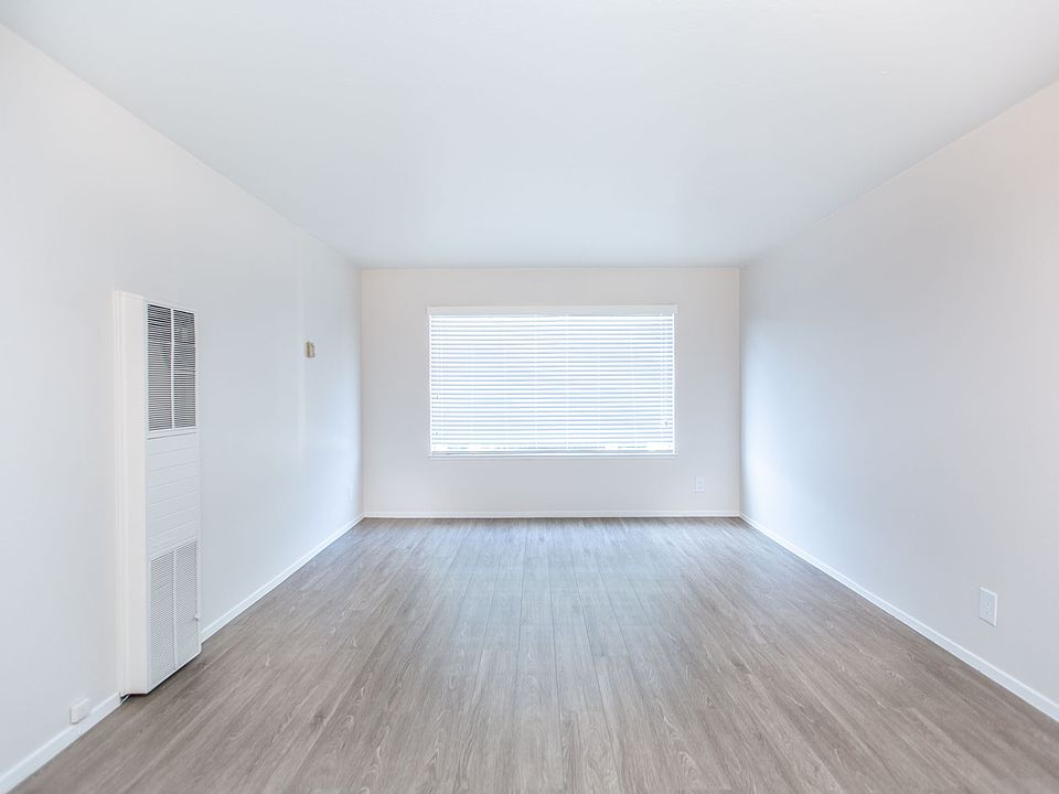 1st image of 630 Alvarado St #304