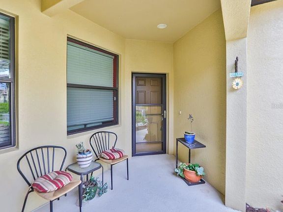 4th image of 316 Bluewater Falls Ct