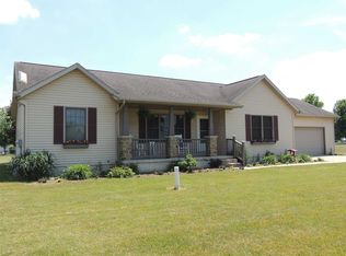 10683 Robin Ln, Plymouth, IN