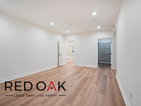 3rd image of 12104 Hoffman St APT 105