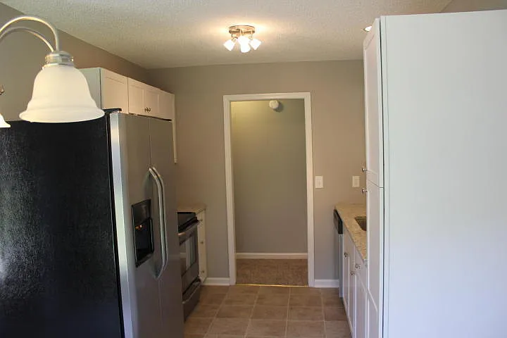 134 Ashdown Dr — Photo 5