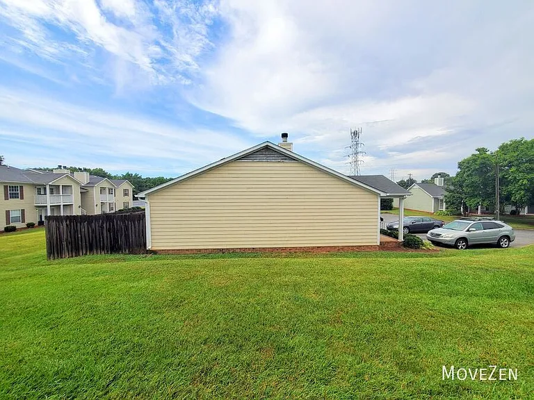 814 Guilford College Rd #154 — Photo 21