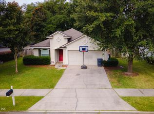 5558 Huckleberry Trl W, Macclenny, FL 32063