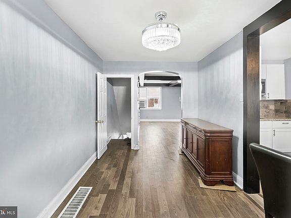 5th image of 7009 Kindred St