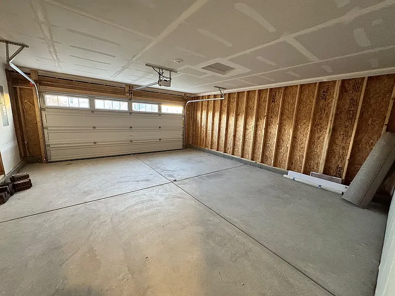 422 W Michigan St — Photo 15
