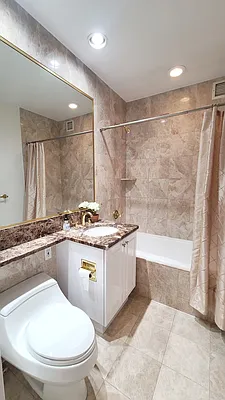 Rented by Lander Real Estate | media 12