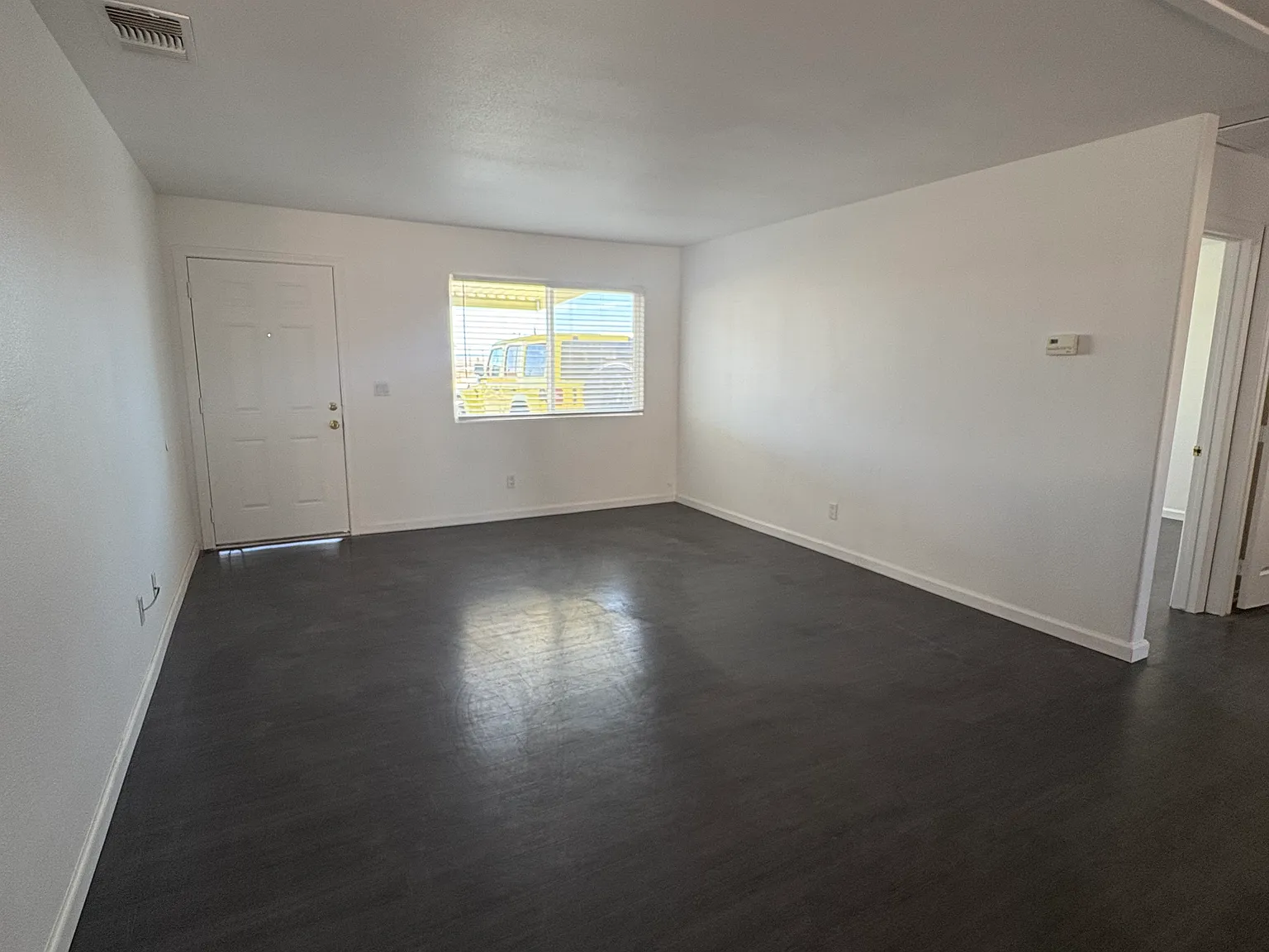 3 bed, 1260 sqft, $1,795 — Photo 3