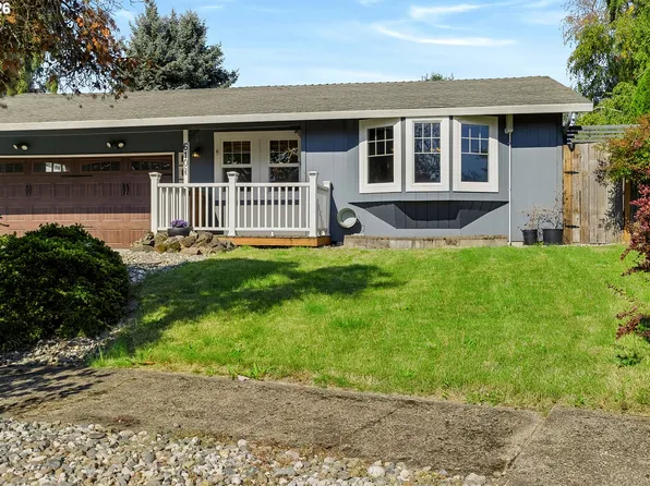 610 SE Elm St, Dundee, OR 97115