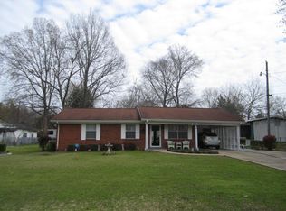 482 6th St, West Point, MS 39773