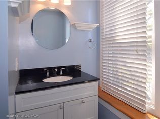 77 Garfield St #3, Newport, RI 02840
