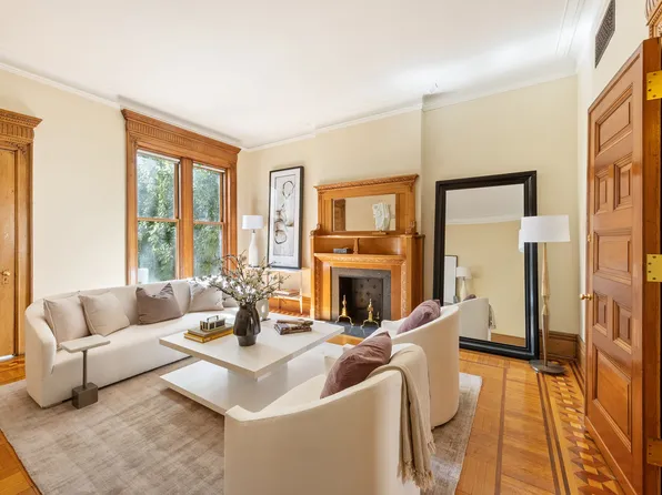 158 West 92nd Street image 2 of 20