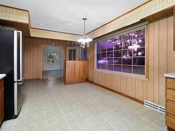 3rd image of 6502 Mound ROAD