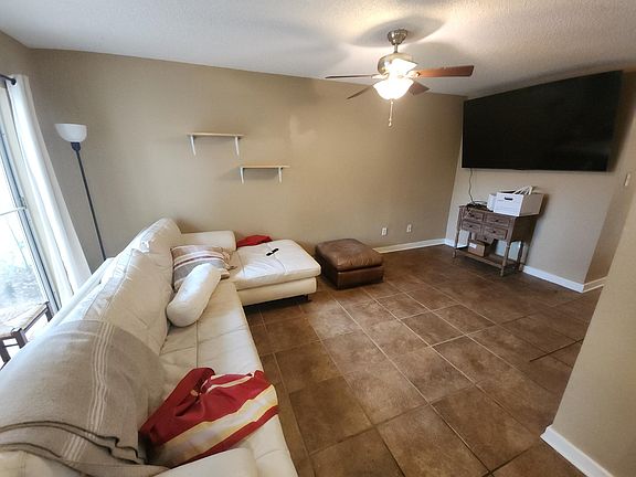 5th image of 317 Hayden Rd APT 10