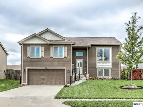 13806 S 43rd Ave, Bellevue, NE 68123