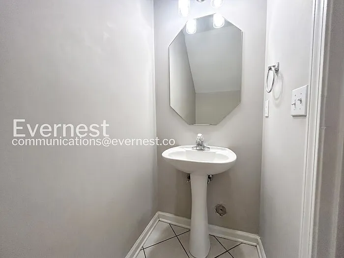 1588 King James Dr — Photo 12