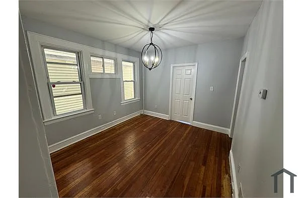 Building Photo - 394 Myrtle Ave #1
