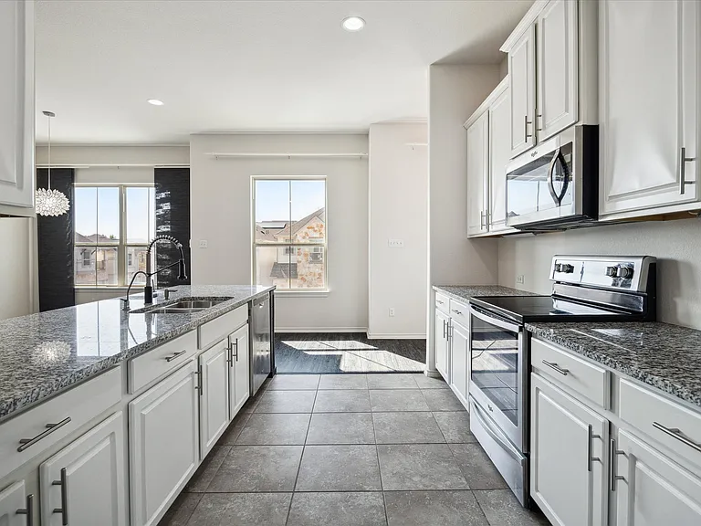 2105 Town Centre Dr #59 — Photo 9