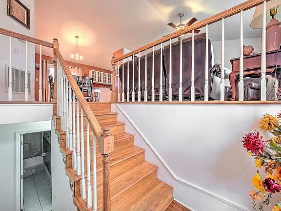 4th image of 114 Jenny Ln