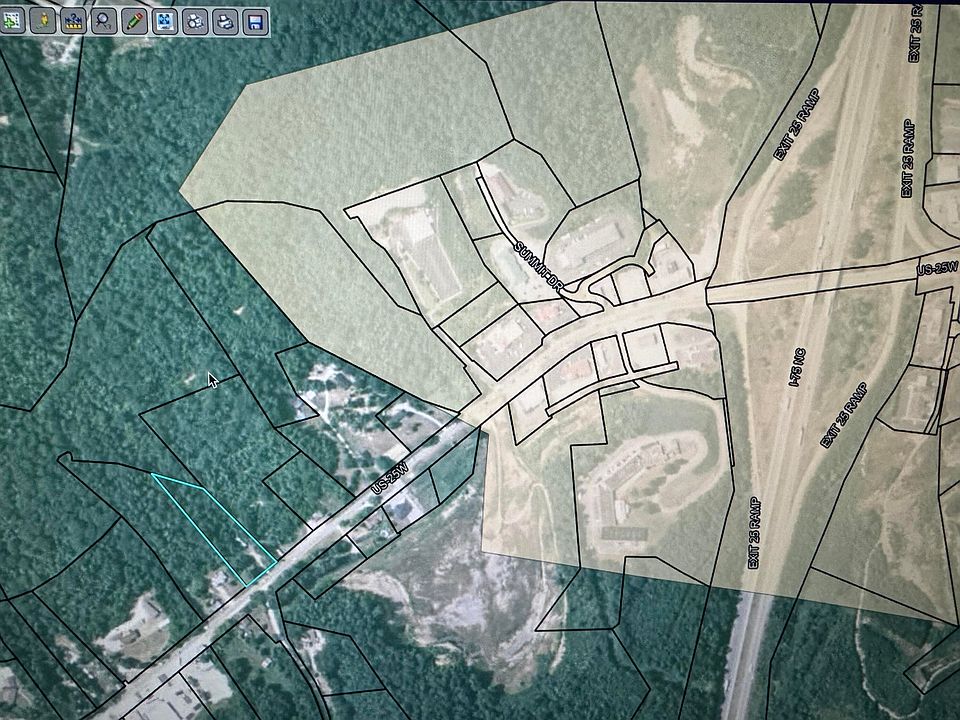 2nd image of 2984 Cumberland Falls Hwy