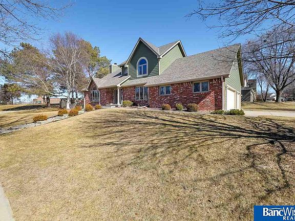 3rd image of 7500 Grand Oaks Dr