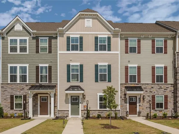 173 Cedar Crest Dr, Smithfield, VA 23430