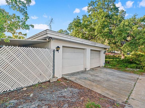 3rd image of 4121 WEST PALMIRA AVENUE LOT 11  12
