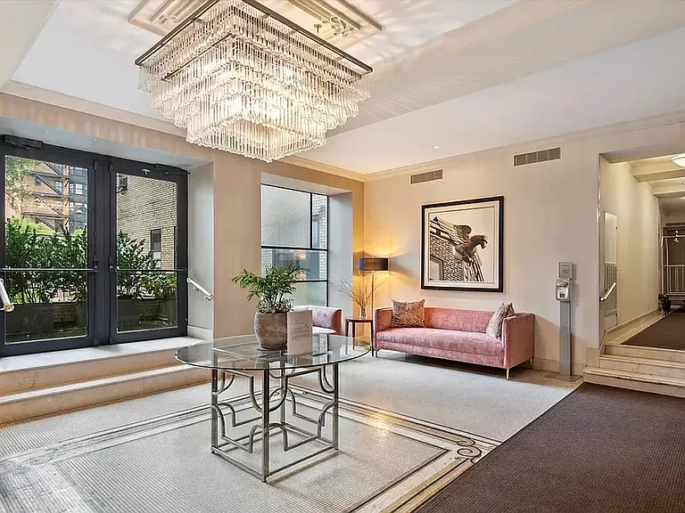 230 Riverside Dr #16L — Photo 7