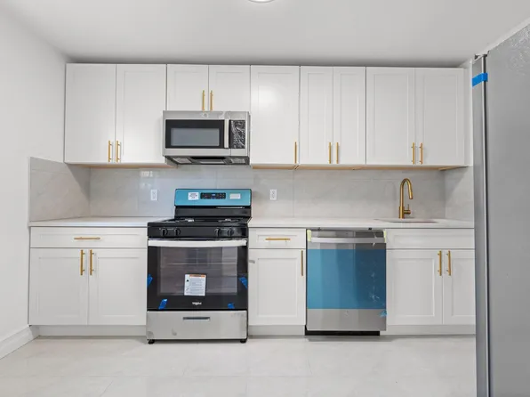 133 Herzl Street, Brooklyn, NY 11212