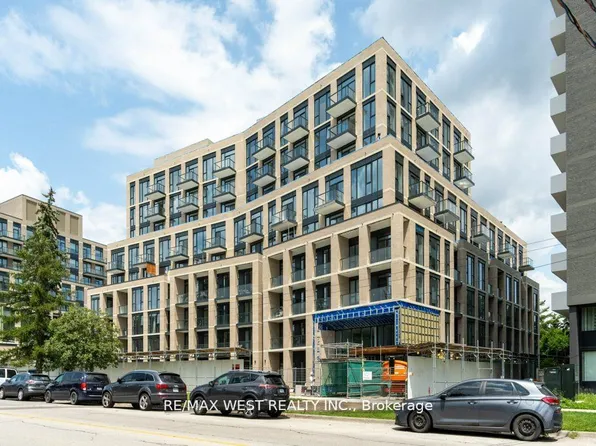 293 The Kingsway, Toronto, ON