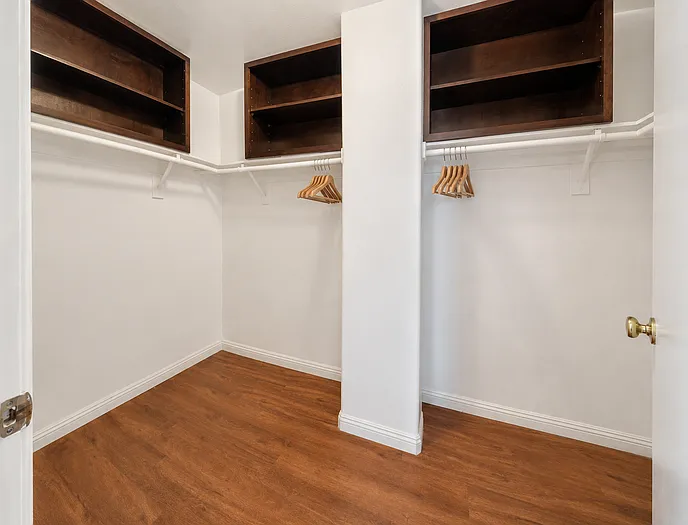 746 Geoffrey Ct #1 — Photo 8