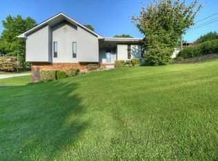 2200 Louita Ave, Kingsport, TN 37660