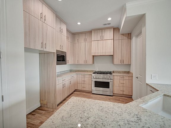 5th image of 2903 Dornoch Ln