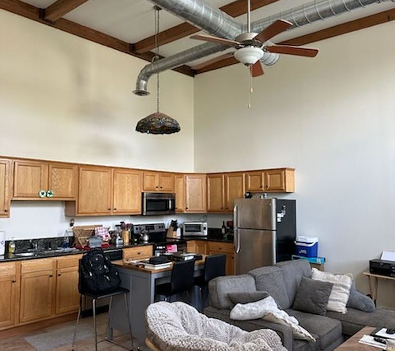 1st image of 79 Warren St APT 300