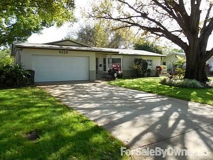Front - Left
						:
						2 car garage, shaded neighborhood