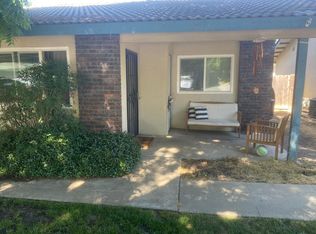 960, 962, 964 & 966 Conquistador, Hanford, CA 93230