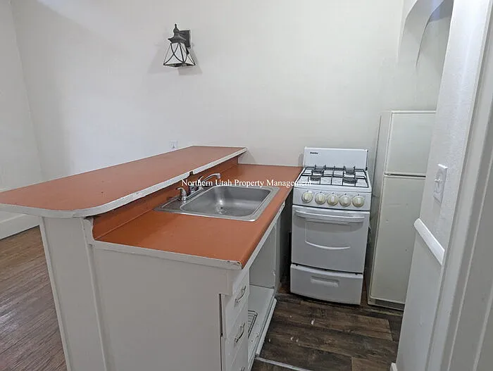 2383 Harrison Blvd #B — Photo 5