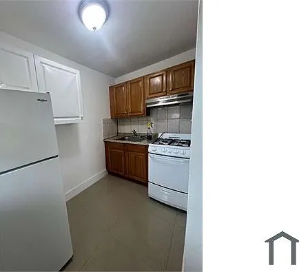 1285 NW 60th St #5 — Photo 9