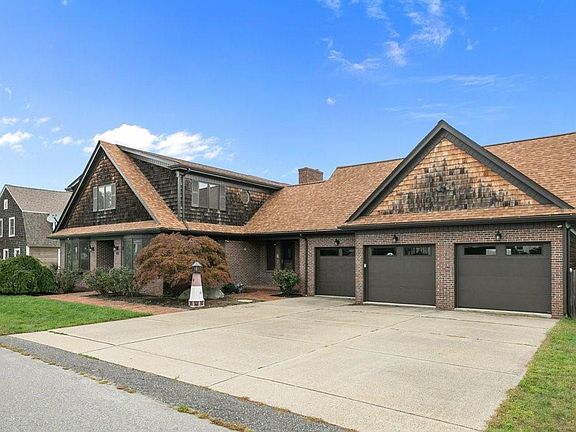3rd image of 68 Seaview Ave