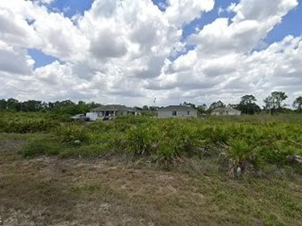 865 Christy St E, Lehigh Acres, FL 33974