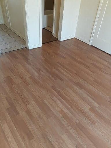 2nd image of 2102 W 48th St #B