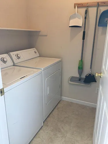 110 Beacon Way #5B Photo 1